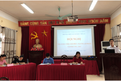 Hội nghị Nhà giáo, cán bộ quản lý giáo dục, người lao động