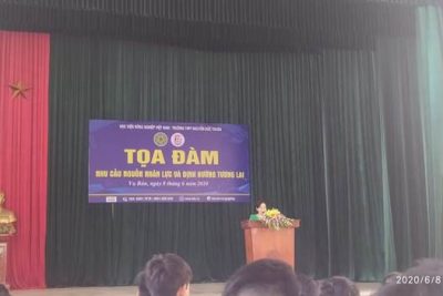 TỌA ĐÀM  “NHU CẦU NGUỒN NHÂN LỰC VÀ ĐỊNH HƯỚNG TƯƠNG LAI”